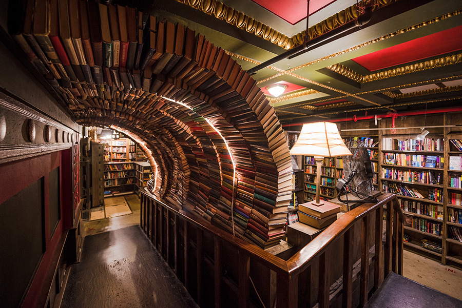 The Last Bookstore, Los Angeles