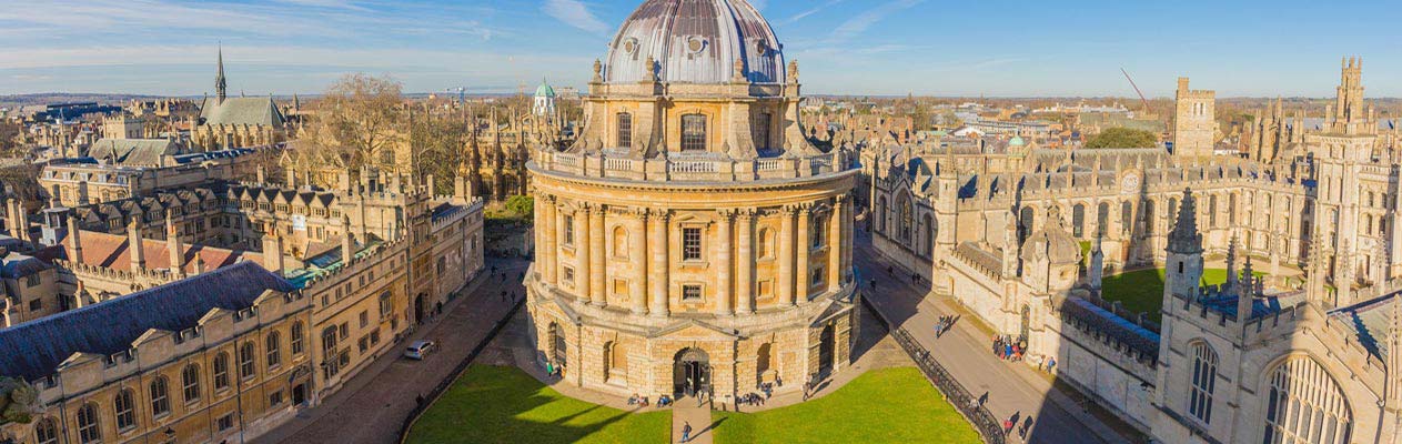 Radcliffe Camera und Universitätsgebäude, Oxford